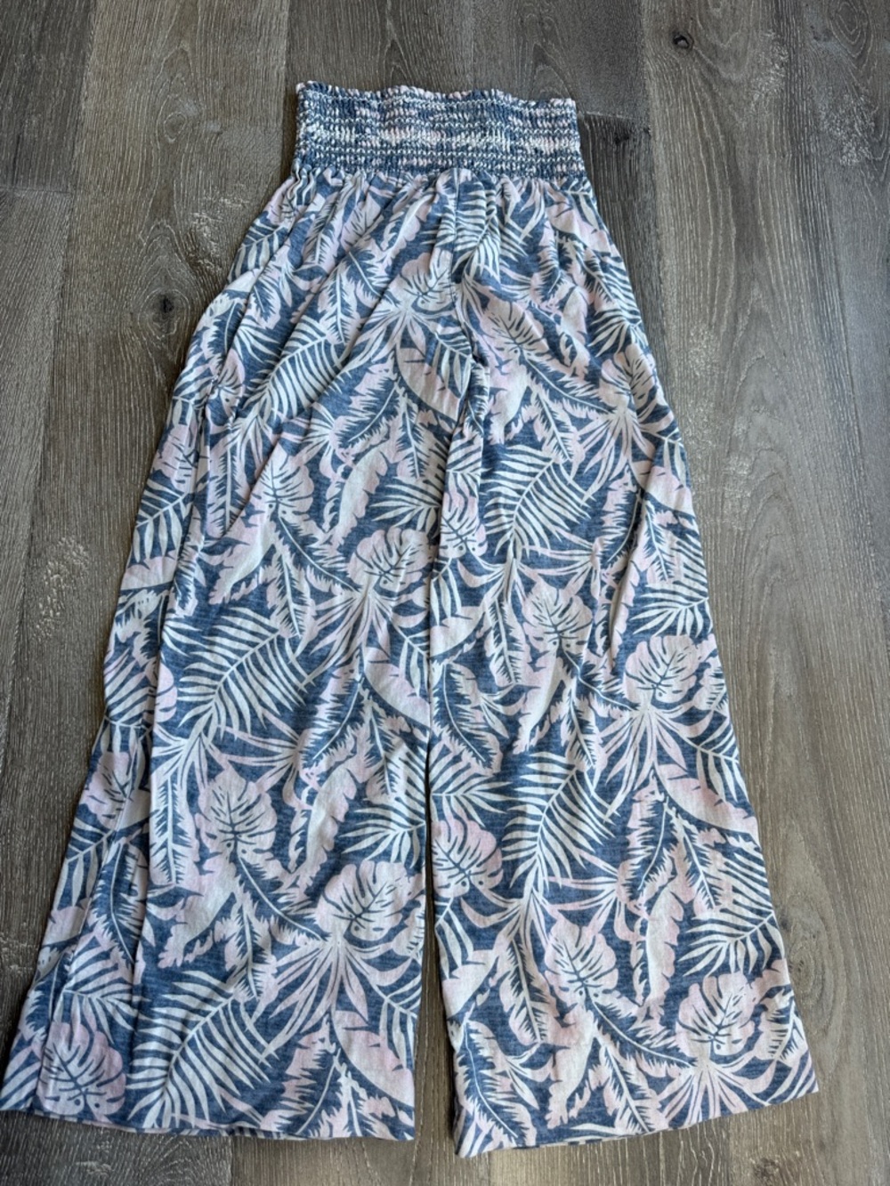 Dahu Hawaii Linen Smocked Wide-Leg Pants - Blue & Light Pink Tropical 0569 - Picture 3 of 5